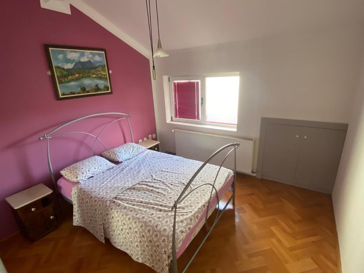 Gala Posh Apartment Соко Баня Екстериор снимка